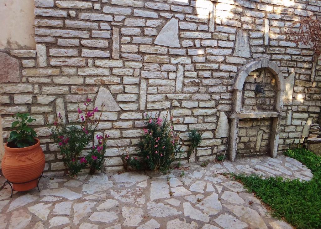 Lefkothea Apartments Frinion Exterior photo